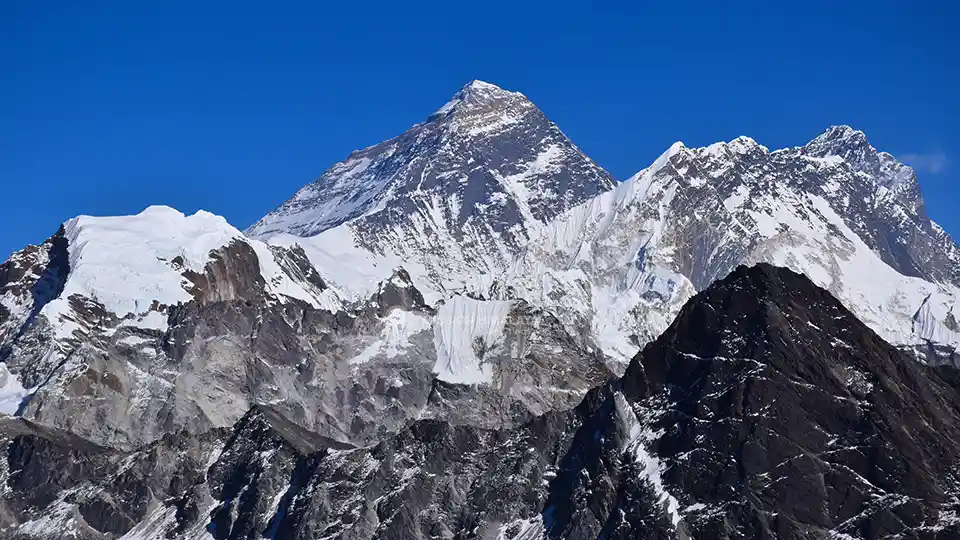 What is Nepal Famous for? 9 View of World Famous Mt Everest from Gokyo