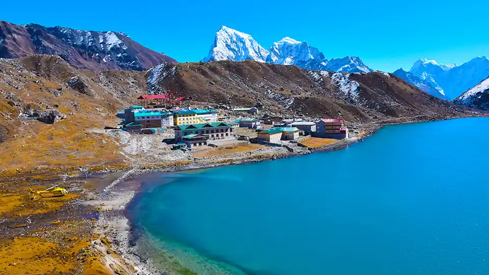 Gokyo Lake and Cholatse Mountain-Cho La pass Trek