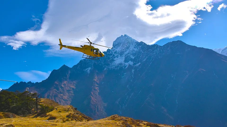 Everest View helicopter tour