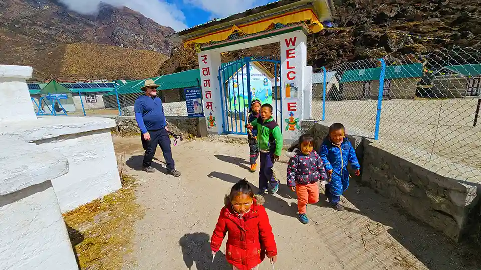 Explore The Hillary School