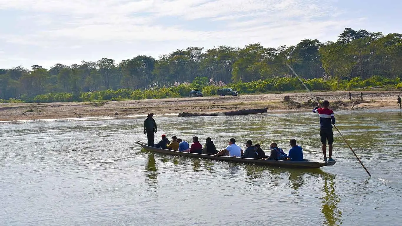 Canoe Ride in Chitwan National Park