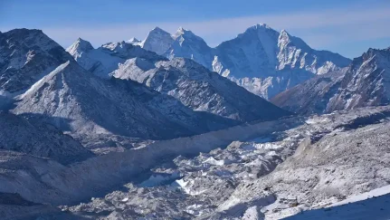 Everest Base Camp trek in Spring
