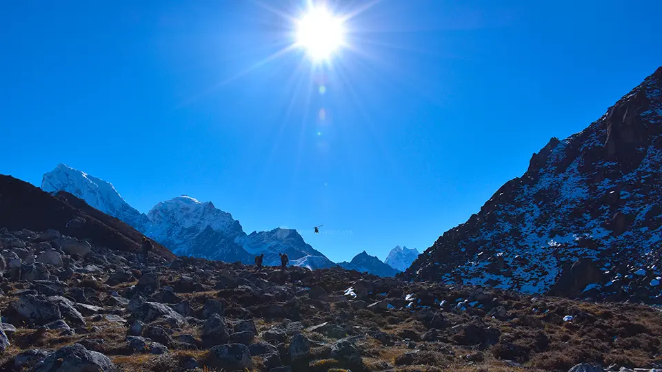 Gokyo lake trek Difficulty-Weather