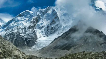 Everest route changed after a decade